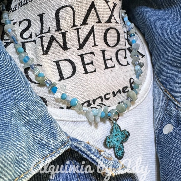 Rustic cross and aquamarine beaded necklace puka style - Picture 1 of 3